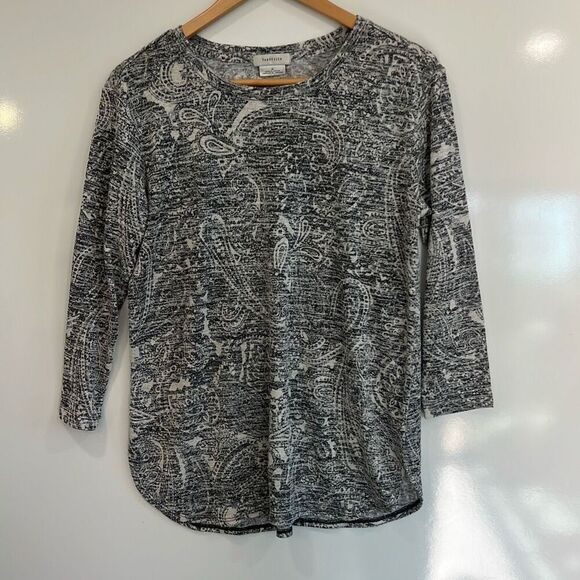 Van Heusen medium women’s blouse- bundle of 2 - Picture 3 of 11